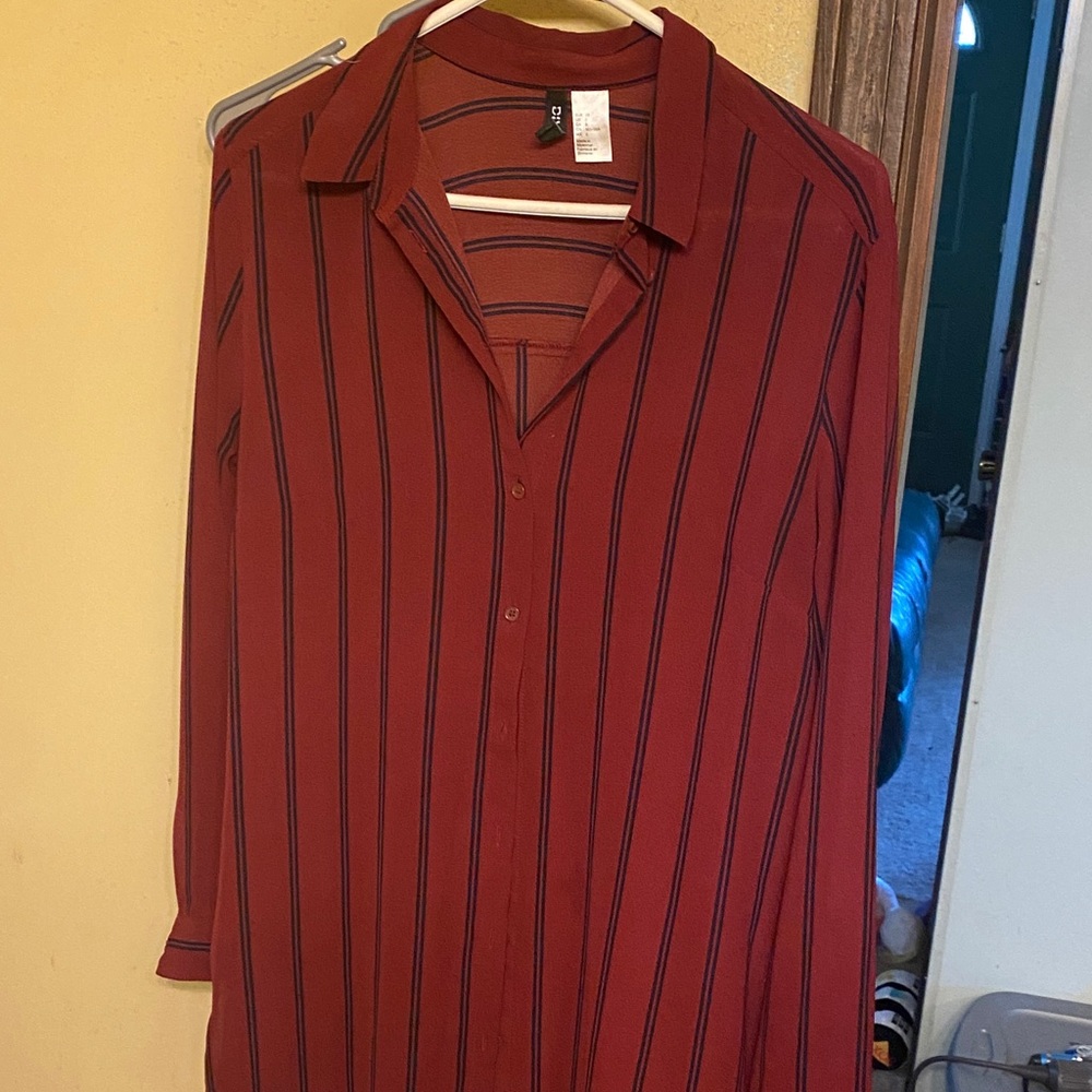 H&M Burgundy and Black Striped Men's Shirt